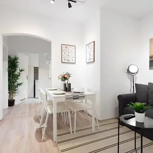 Apartment Close To Theresienwiese, München
